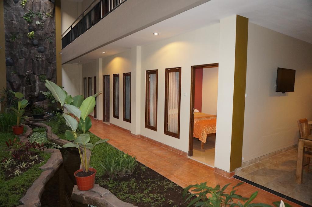 Aloha Hotel Yogyakarta Extérieur photo