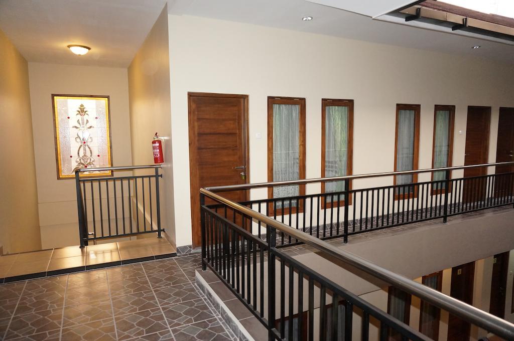 Aloha Hotel Yogyakarta Extérieur photo