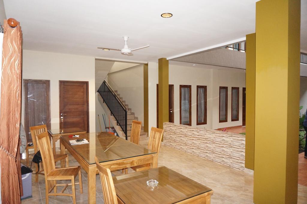 Aloha Hotel Yogyakarta Extérieur photo
